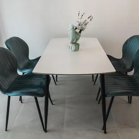 Apartment Blue Serenity Retreat Mamaia Nord