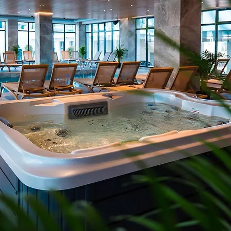 Blue Serenity Retreat Mamaia Nord Appartement
