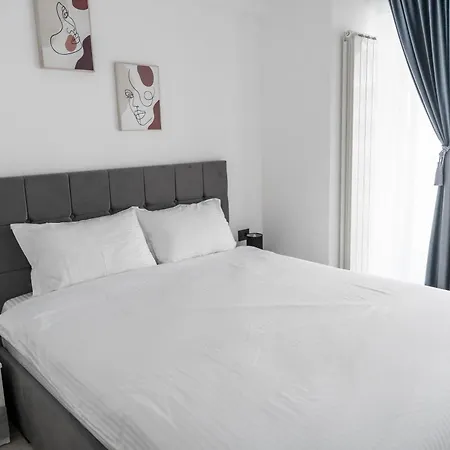 Blue Serenity Retreat Mamaia Nord 아파트